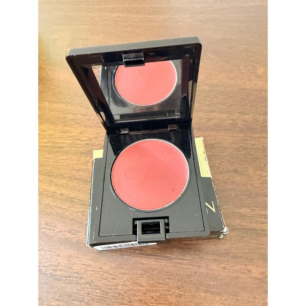 Elizabeth Arden Creamy Cheekcolor Currant 001 Berry Cream Blush 0.15oz Compact